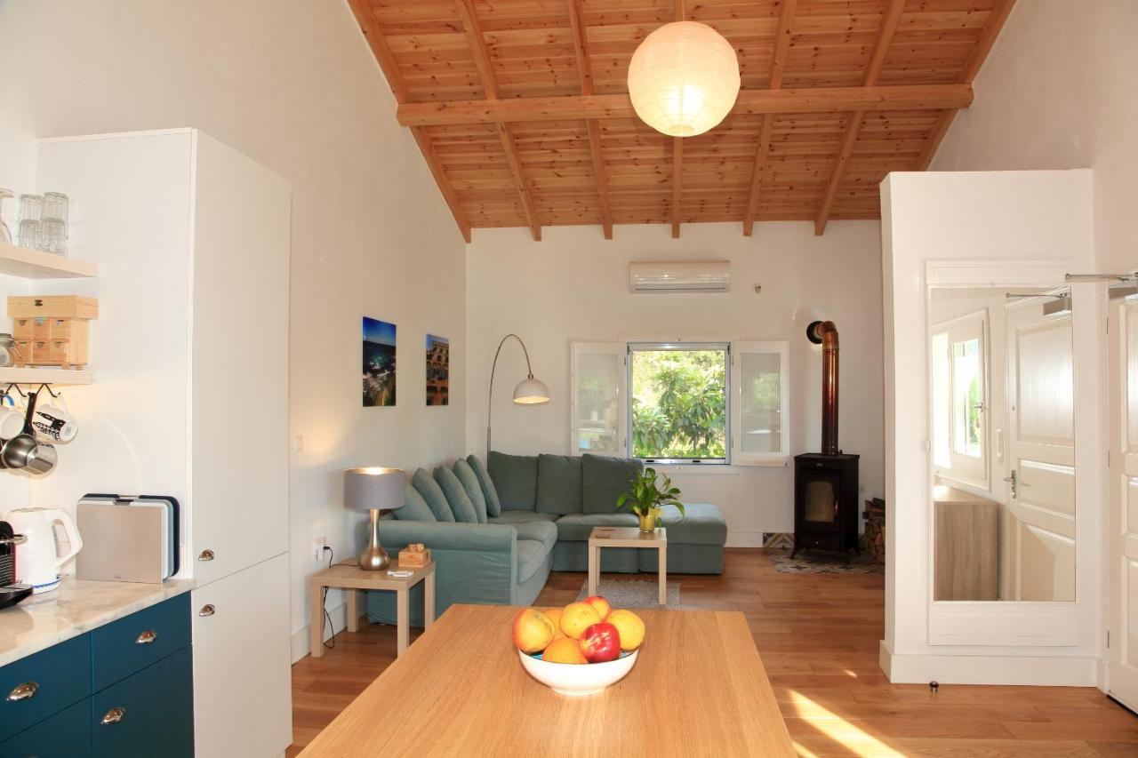Blue Sky Cottage, Kanouli Beach Halikounas Exterior photo